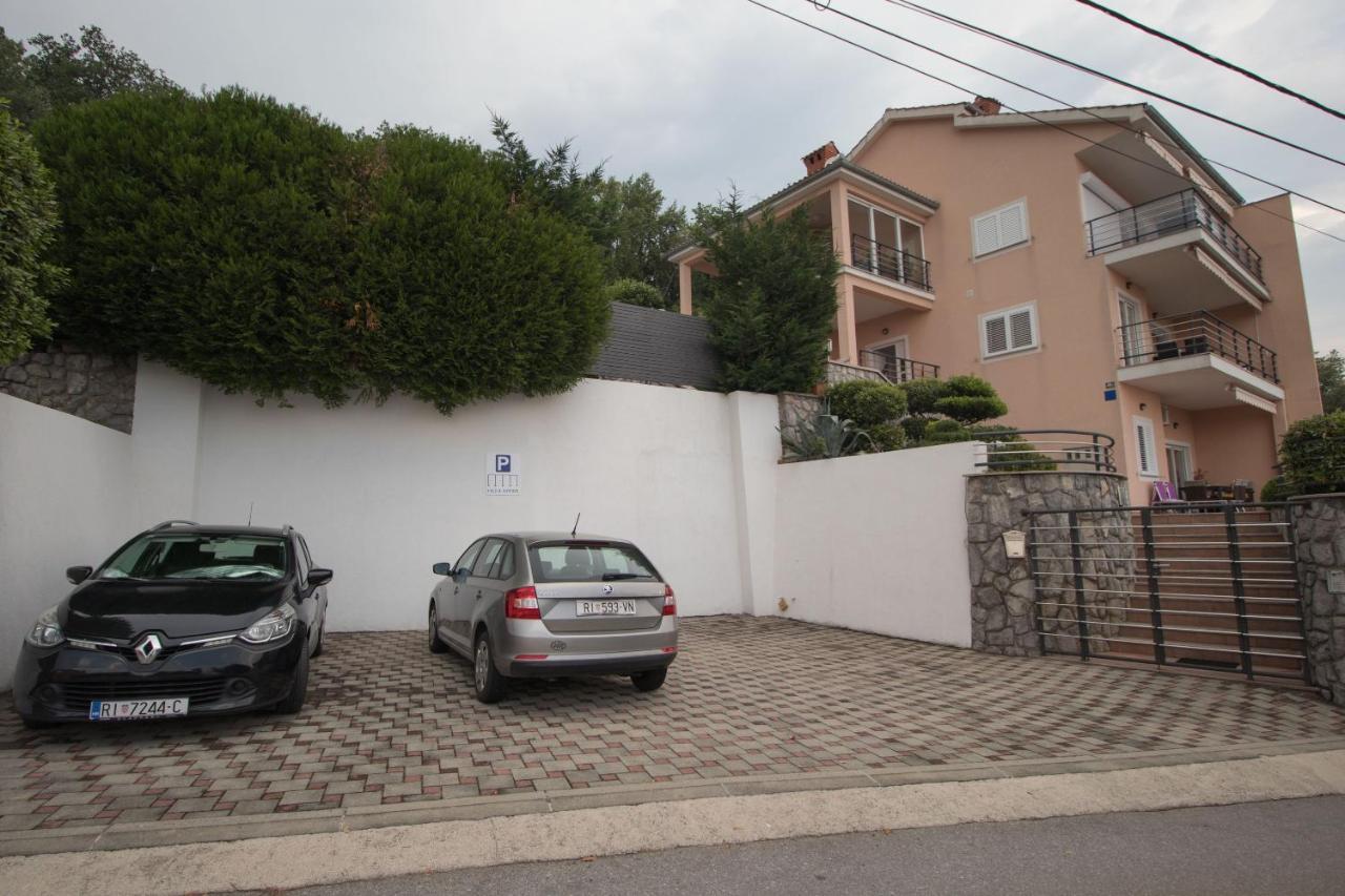 Apartments Villa Adore Icici Exterior photo