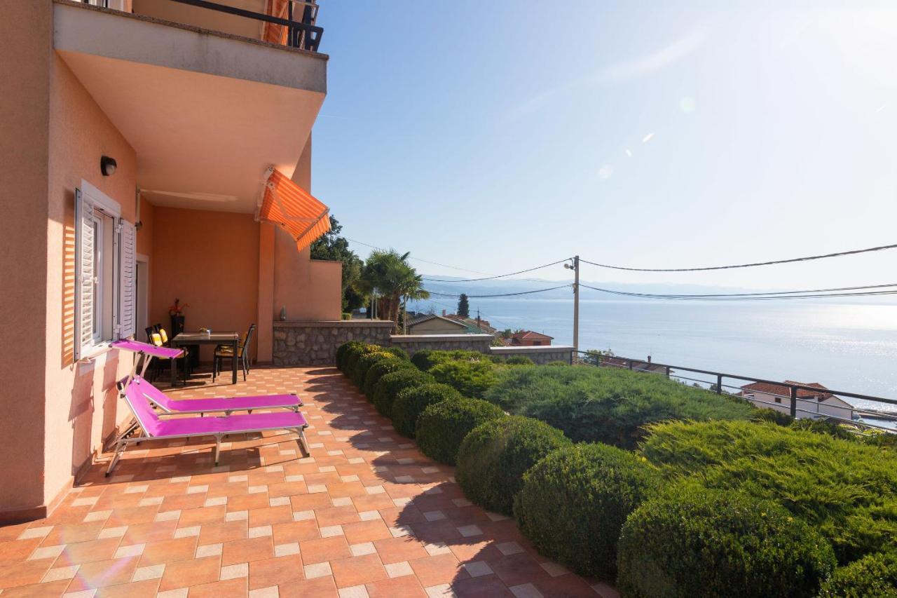 Apartments Villa Adore Icici Exterior photo